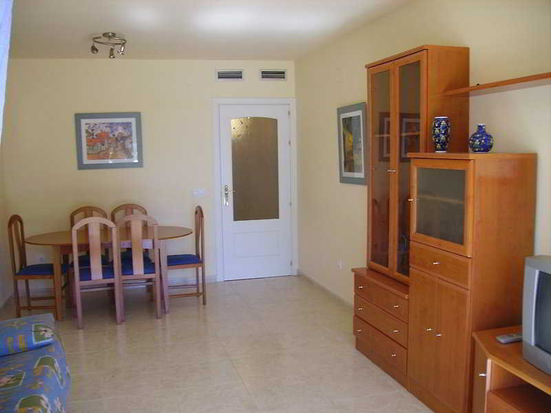 Rentalmar Bellavista Apartamentos Миами-Плайя Экстерьер фото